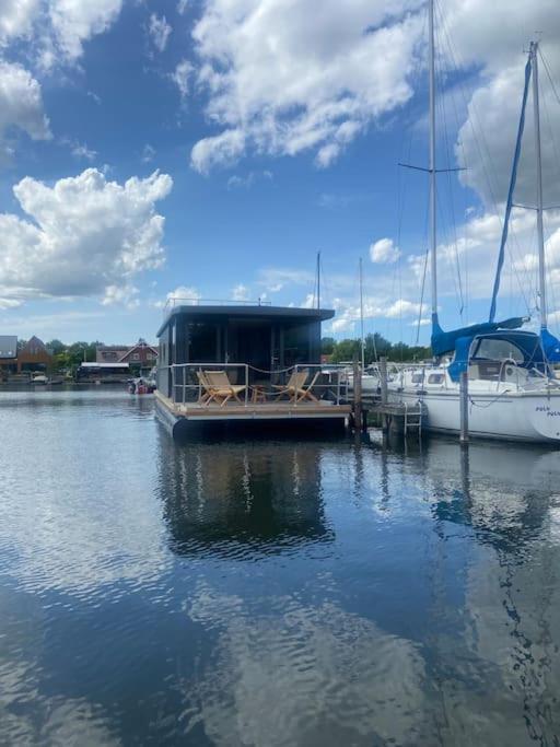 La Mare Houseboat Hotel Nederhorst den Berg Exterior foto